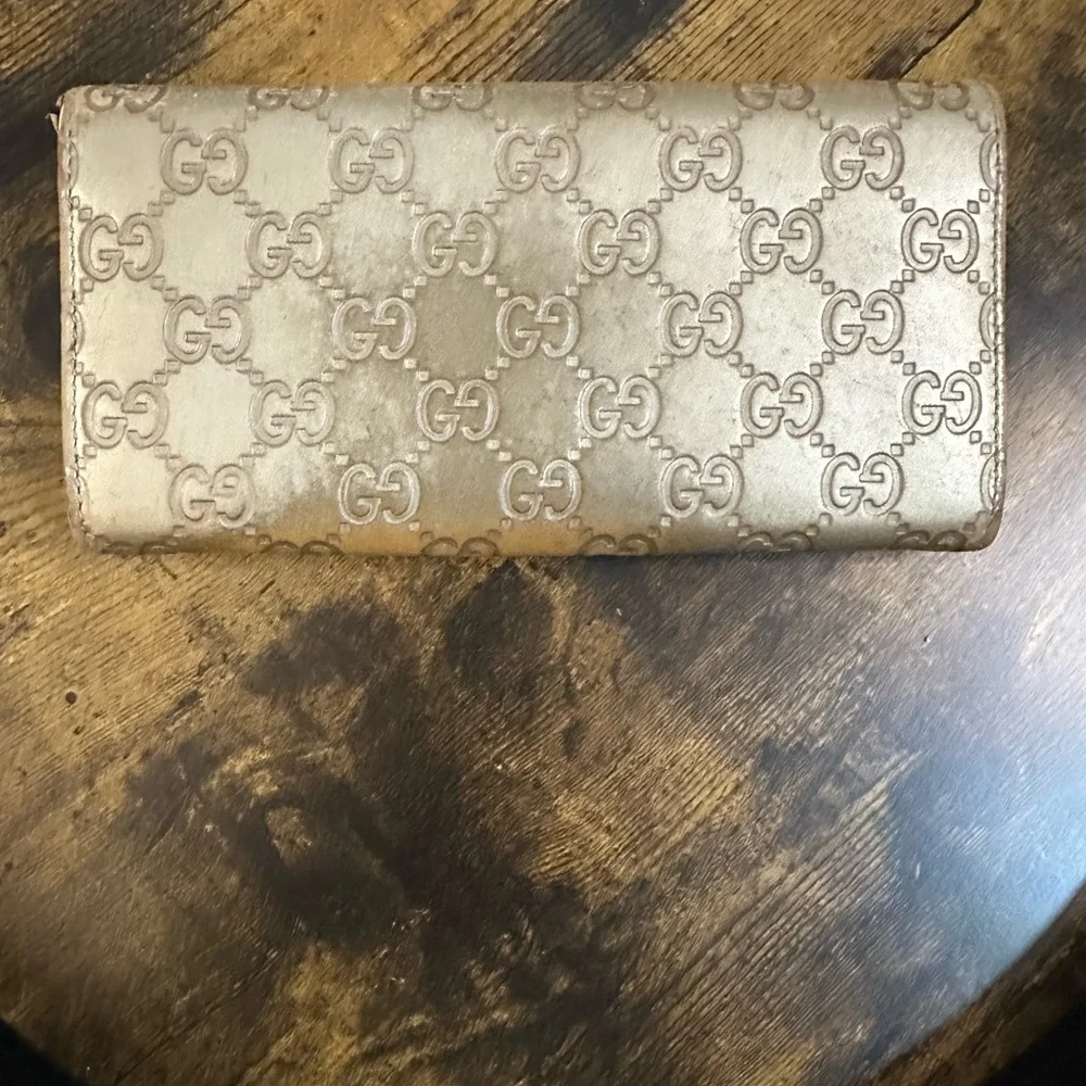 Gucci Wallet - Picture 2 of 4